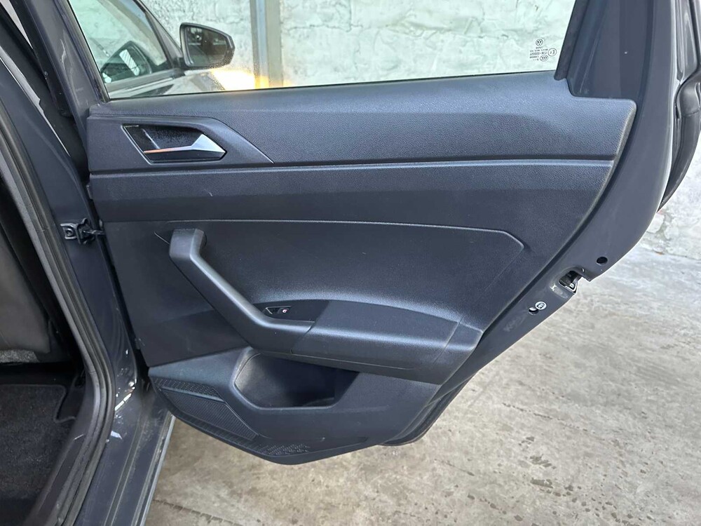 Volkswagen Polo 1.0 TSI Comf.l. Bus. 95hp 2021, K-179-VG