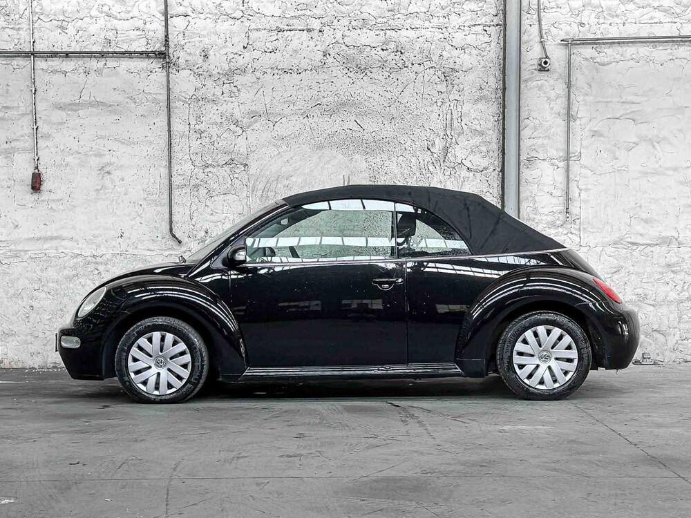 Volkswagen New Beetle Cabriolet 1.6 102hp 2003, 75-GNV-4