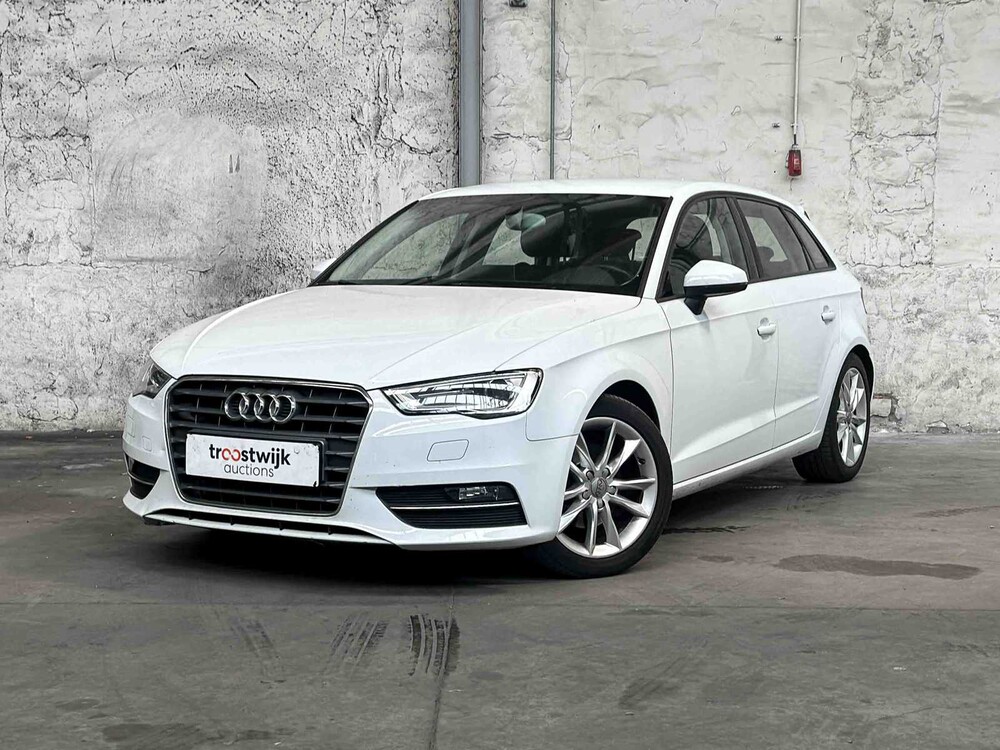 Audi A3 Sportback 1.4 TFSI Ambition Pro Line plus 122hp 2013, 7-KVL-29