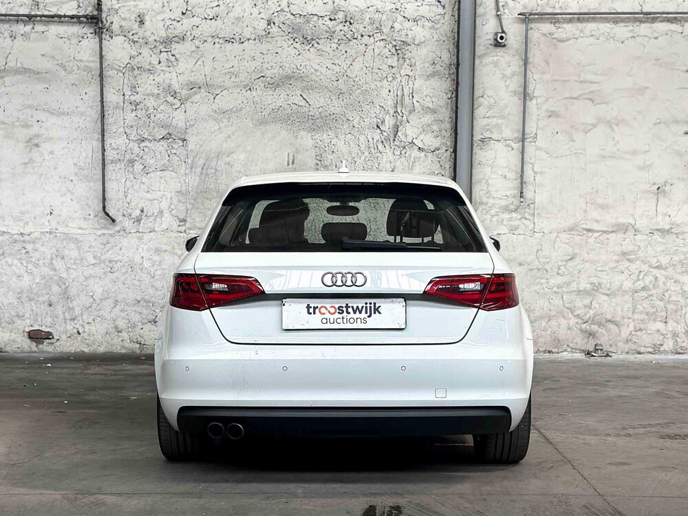 Audi A3 Sportback 1.4 TFSI Ambition Pro Line plus 122hp 2013, 7-KVL-29