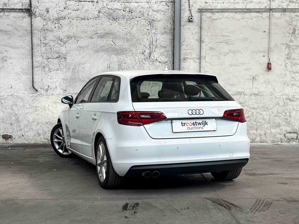 Audi A3 Sportback 1.4 TFSI Ambition Pro Line plus 122hp 2013, 7-KVL-29
