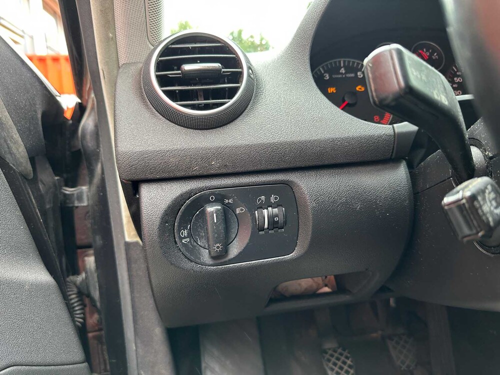 Audi A3 1.6 Attraction 102hp 2003, 22-HP-JP