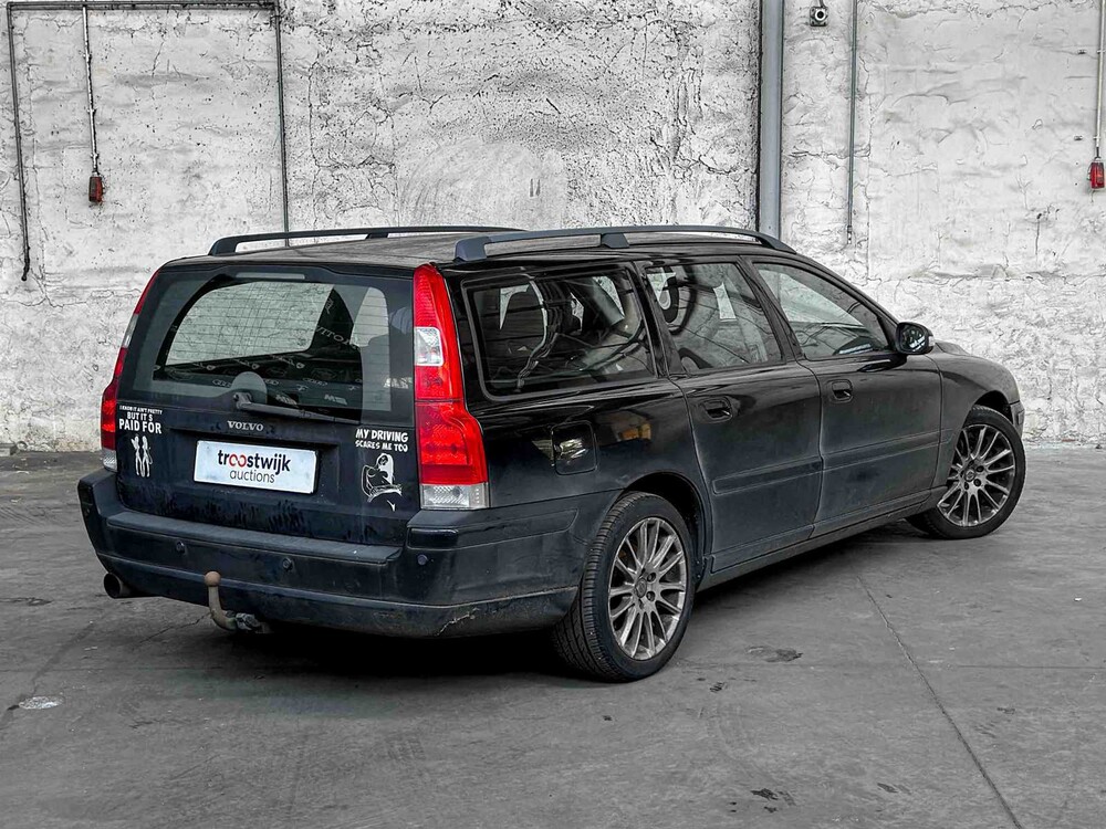 Volvo V70 2.4 SUPREME 170hp 2006, 20-RHB-1