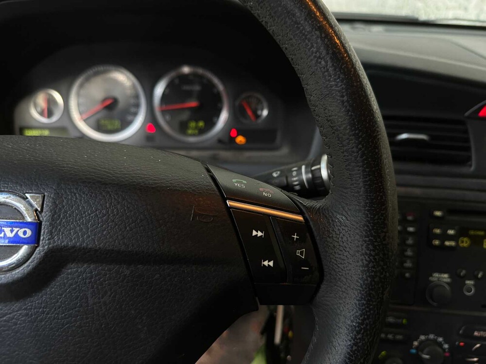 Volvo V70 2.4 SUPREME 170hp 2006, 20-RHB-1