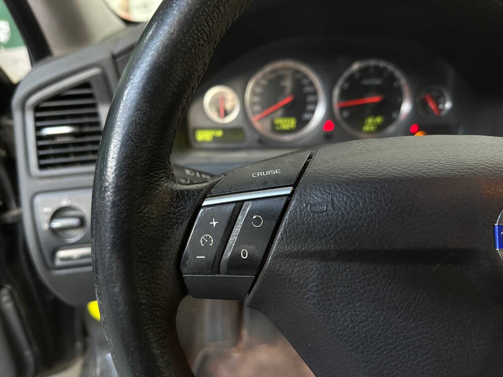 Volvo V70 2.4 SUPREME 170hp 2006, 20-RHB-1