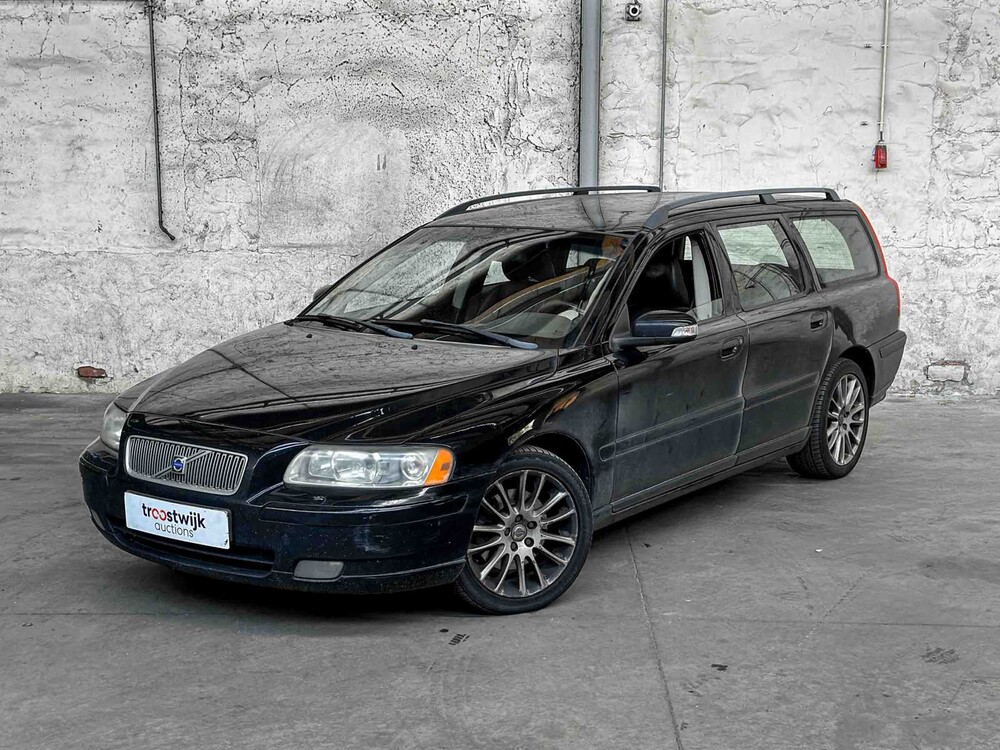 Volvo V70 2.4 SUPREME 170hp 2006, 20-RHB-1