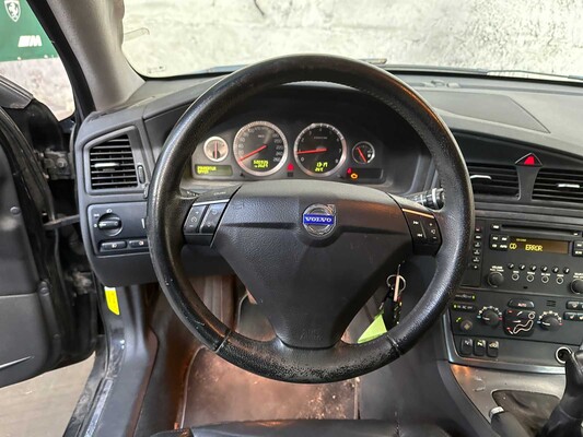 Volvo V70 2.4 SUMMUM 170pk 2006, 20-RHB-1