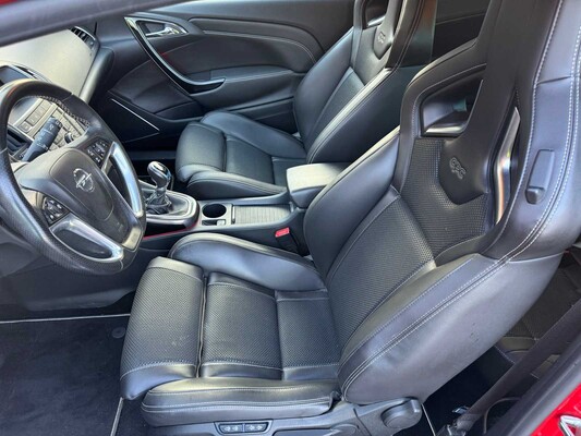 Opel Astra GTC OPC 2.0 Turbo km:99961 bouwjaar:2012