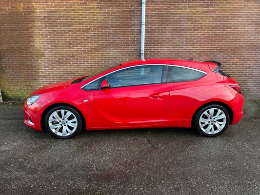 Opel Astra GTC OPC 2.0 Turbo km:99961 bouwjaar:2012