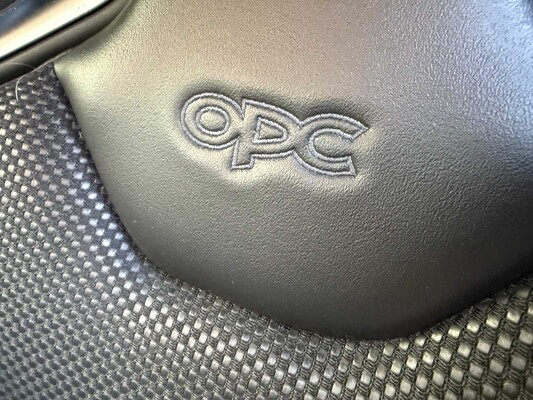 Opel Astra GTC OPC 2.0 Turbo km:99961 bouwjaar:2012