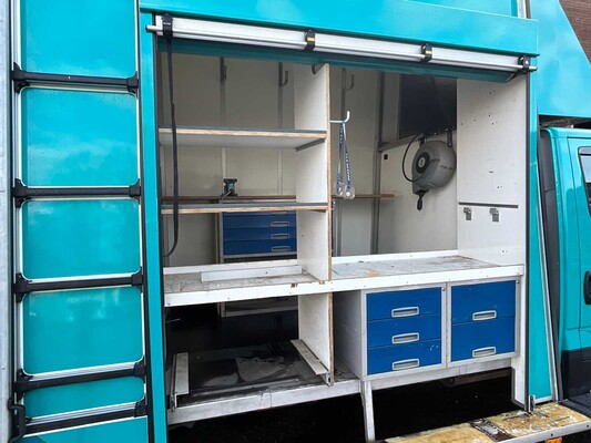 Iveco 50-C17 Glasvrachtwagen met werkplaatsinrichting en glasrestelen (elektrisch afsluitbaar) 185996km Bouwjaar: 2016, 34-BHD-8