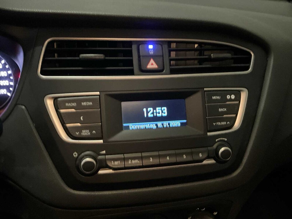 Hyundai i20 Active 49769km year of manufacture:2019