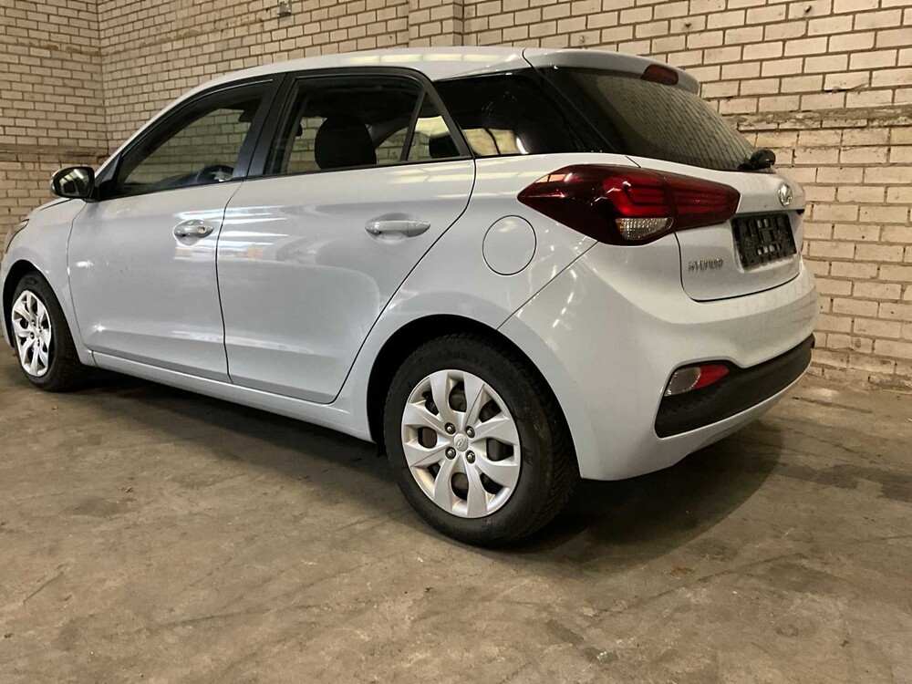 Hyundai i20 Active 49769km year of manufacture:2019