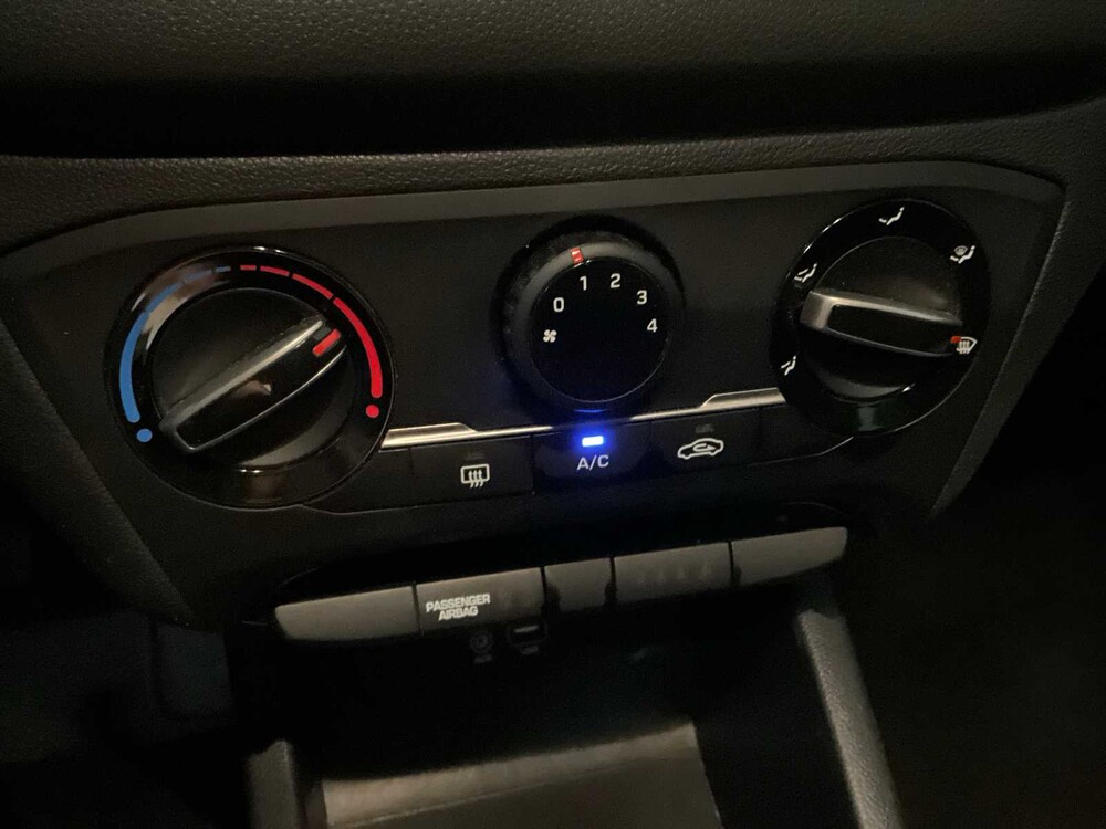 Hyundai i20 Active 49769km year of manufacture:2019