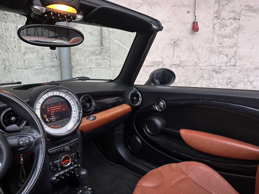 Mini Cooper S Chile Cabriolet 1.6 184hp 2010 (automatic), 42-NVF-9