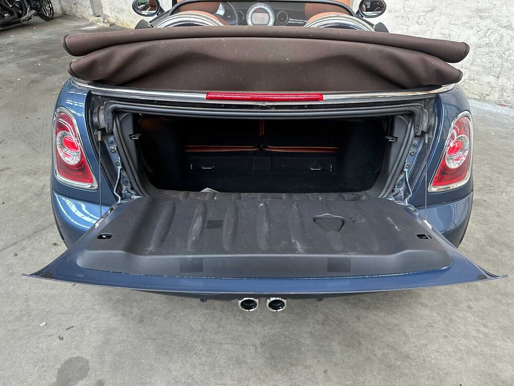 Mini Cooper S Chile Cabriolet 1.6 184hp 2010 (automatic), 42-NVF-9