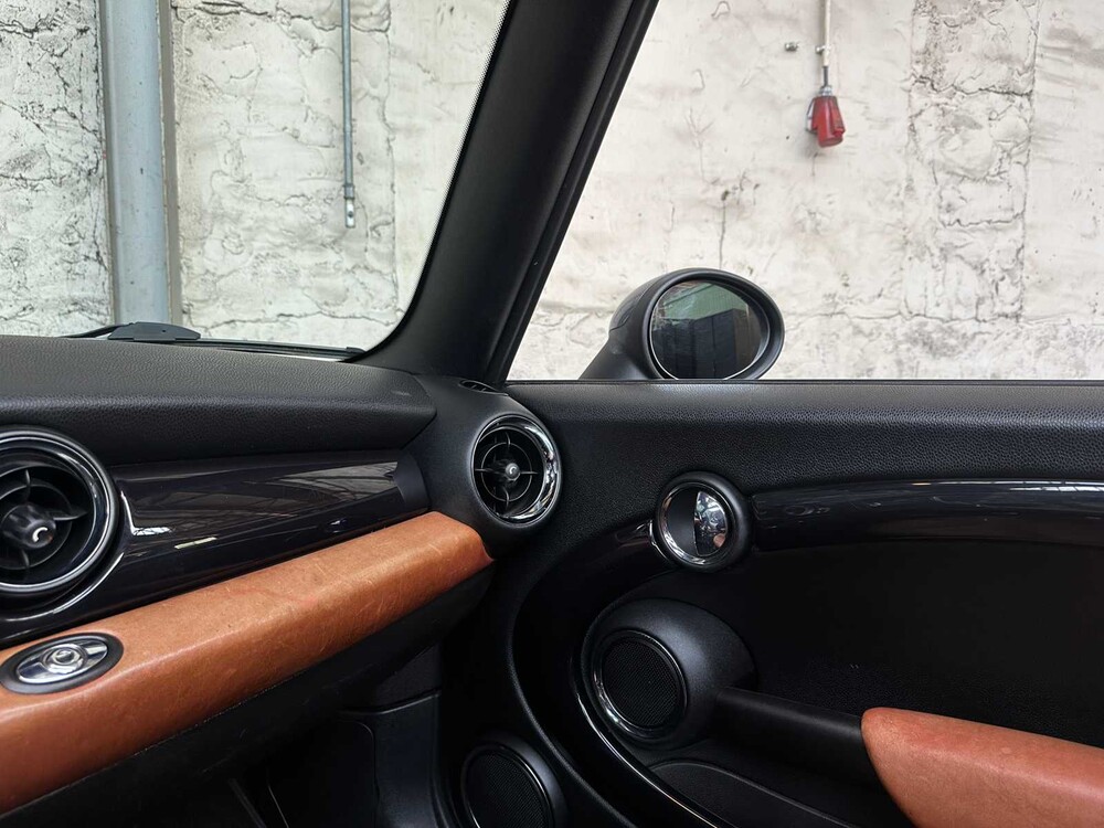 Mini Cooper S Chile Cabriolet 1.6 184hp 2010 (automatic), 42-NVF-9