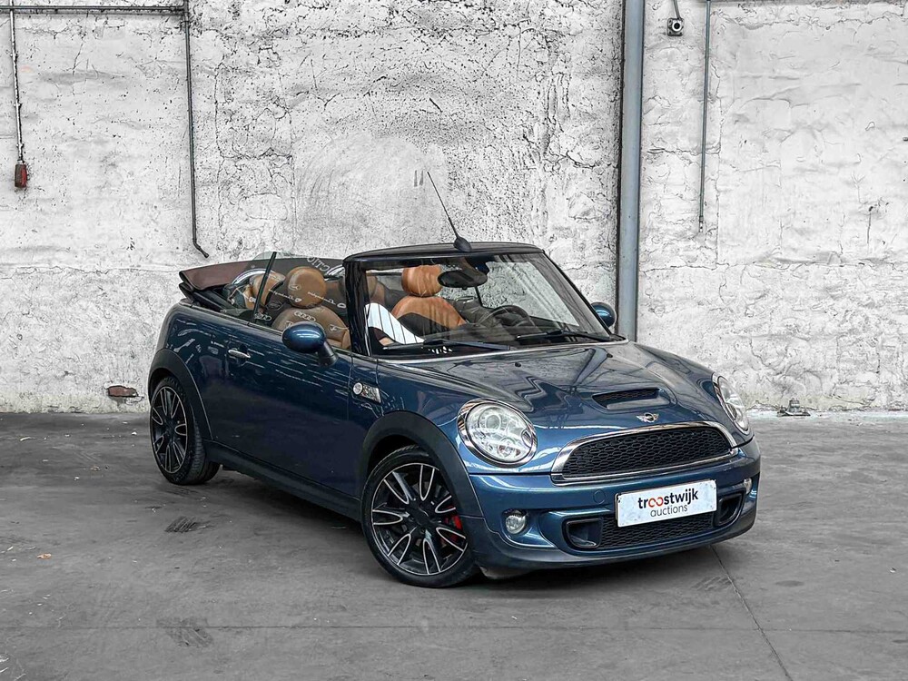 Mini Cooper S Chile Cabriolet 1.6 184hp 2010 (automatic), 42-NVF-9