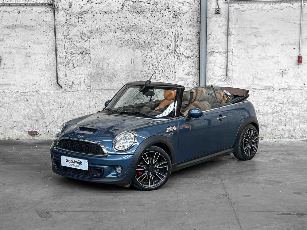 Mini Cooper S Chile Cabriolet 1.6 184hp 2010 (automatic), 42-NVF-9