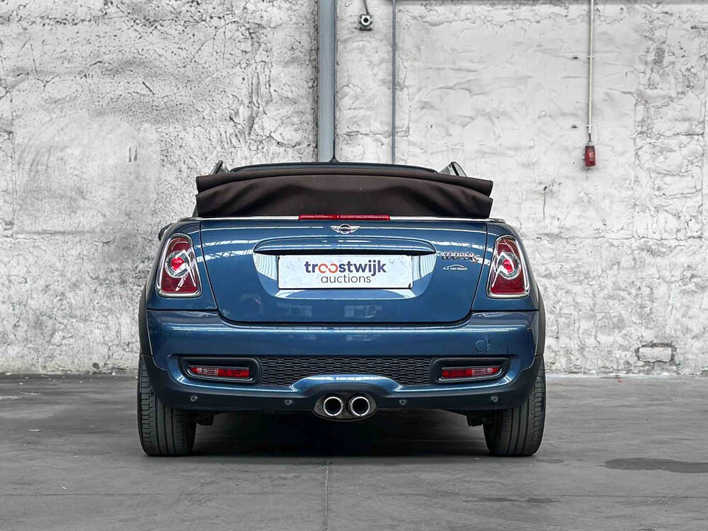 Mini Cooper S Chile Cabriolet 1.6 184hp 2010 (automatic), 42-NVF-9