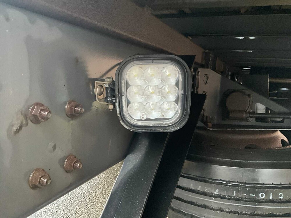 DAF FA LF 55.220 Truck with open loading floor 805x250cm (2007), 36-BKX-7