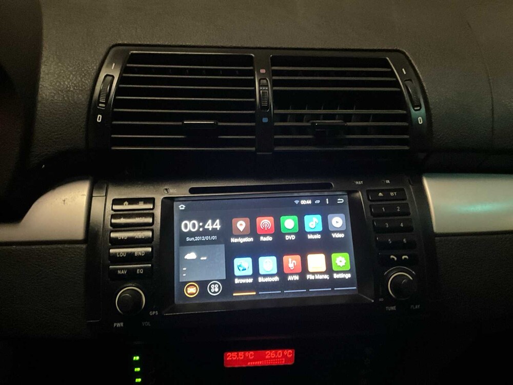 Bmw X5 4.4L 8 cylinder Year: 2001, 83-GL-RD