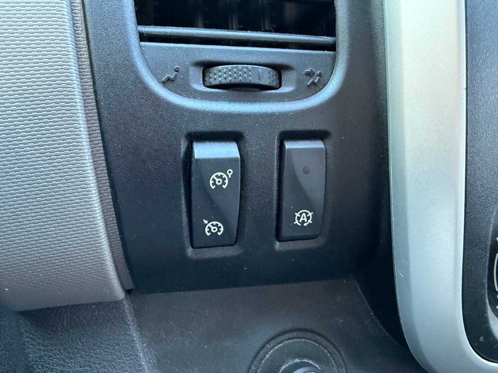 Renault - Trafic - 1.6 dCi T29 L1H2 ComYear of manufacture: 2015 VP-535-X 