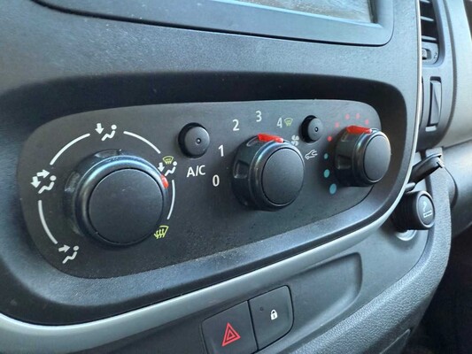 Renault - Trafic - 1.6 dCi T29 L1H2 ComEn Bouwjaar: 2015 VP-535-X
