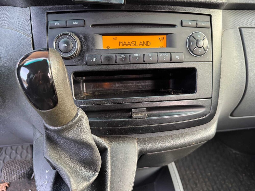 Mercedes-Benz Vito double cab 111 CDI 320 L.DC lux 453000km year of manufacture:2010, 2-VJJ-28