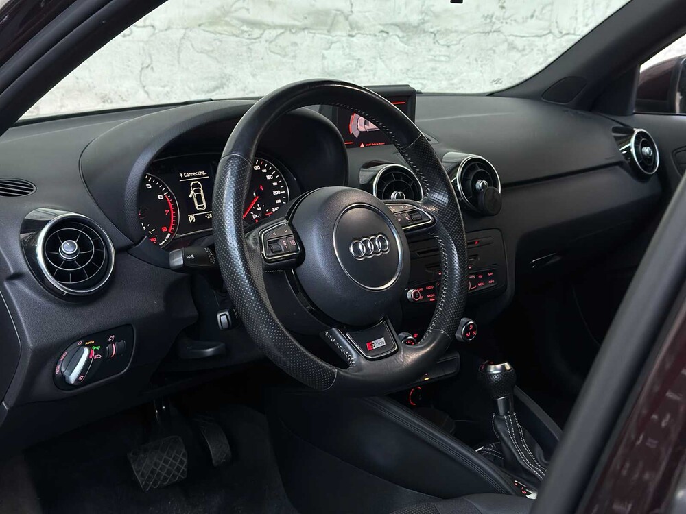 Audi A1 Sportback 1.4 TFSI S-line PDC 122hp 2013, 7-KFN-93