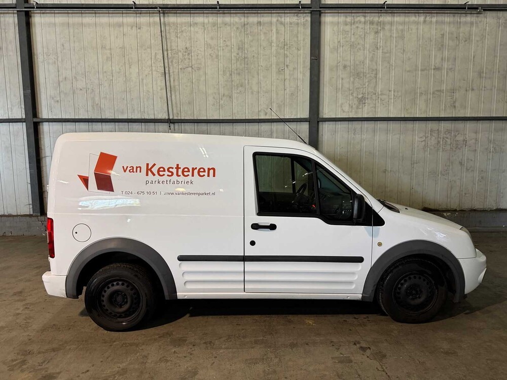 Ford - Transit Connect T220S 1.8 TDCi Trend Year: 2012 - 8-VVF-57