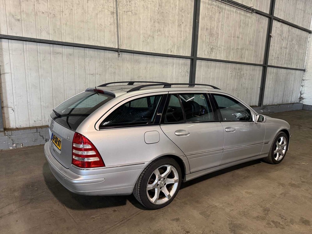 Mercedes-Benz - C-class Combi - 200 CDI Avantgarde Year: 2007 - 63-XR-BT