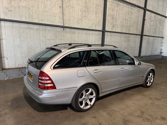 Mercedes-Benz - C-klasse Combi - 200 CDI Avantgarde Bouwjaar: 2007 - 63-XR-BT
