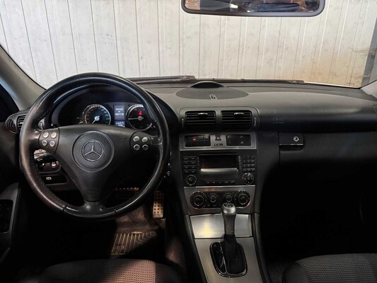 Mercedes-Benz - C-klasse Combi - 200 CDI Avantgarde Bouwjaar: 2007 - 63-XR-BT