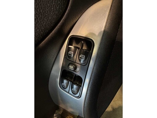 Mercedes-Benz - C-klasse Combi - 200 CDI Avantgarde Bouwjaar: 2007 - 63-XR-BT