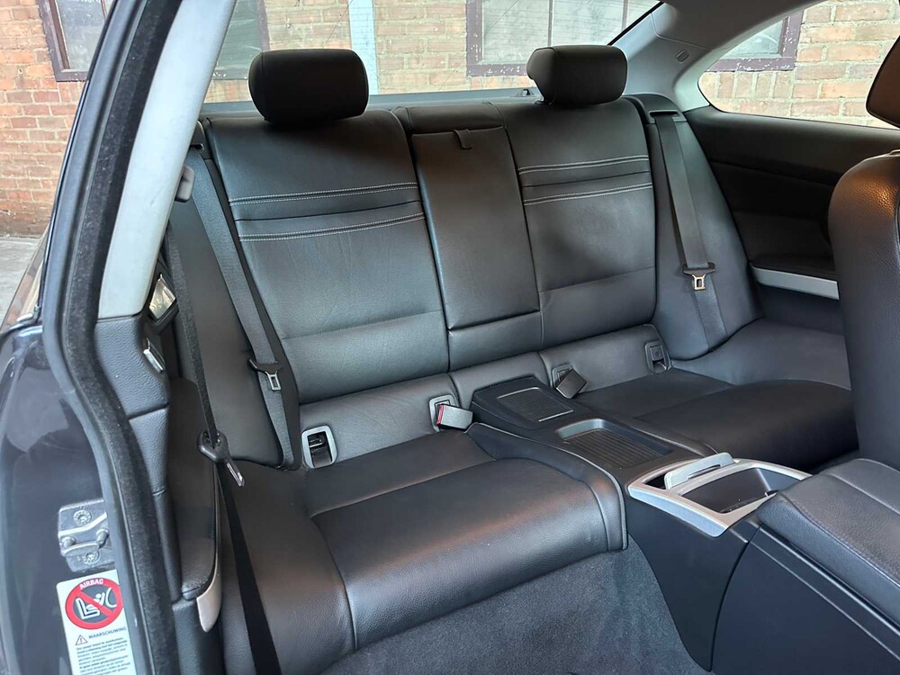 BMW 320i Corp.L.Min. Ed. 3-series Coupé 163hp 2011, 86-SPS-8