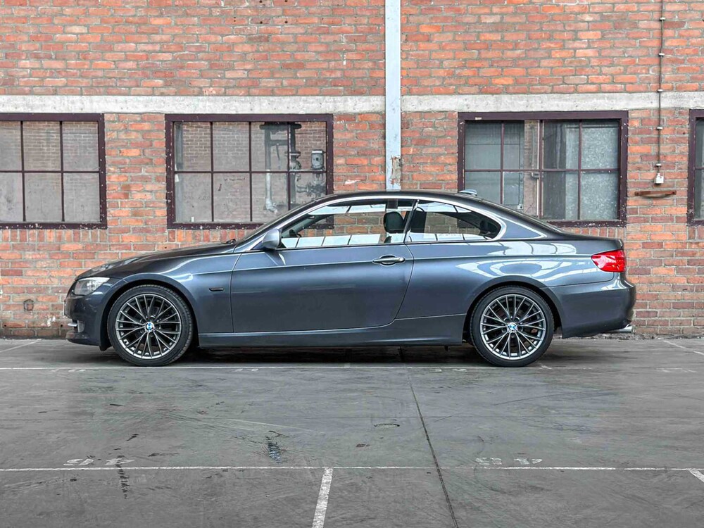 BMW 320i Corp.L.Min. Ed. 3-series Coupé 163hp 2011, 86-SPS-8