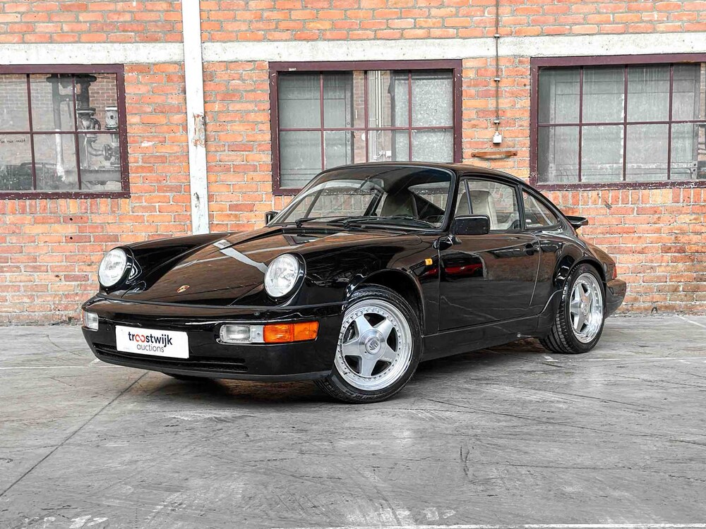 Porsche 964 Carrera 4 3.6 911 Coupe 250pk 1989 Oldtimer