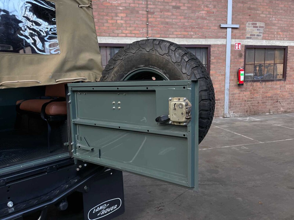 Land Rover Defender 90 Soft Top 2.5l 115pk 1993