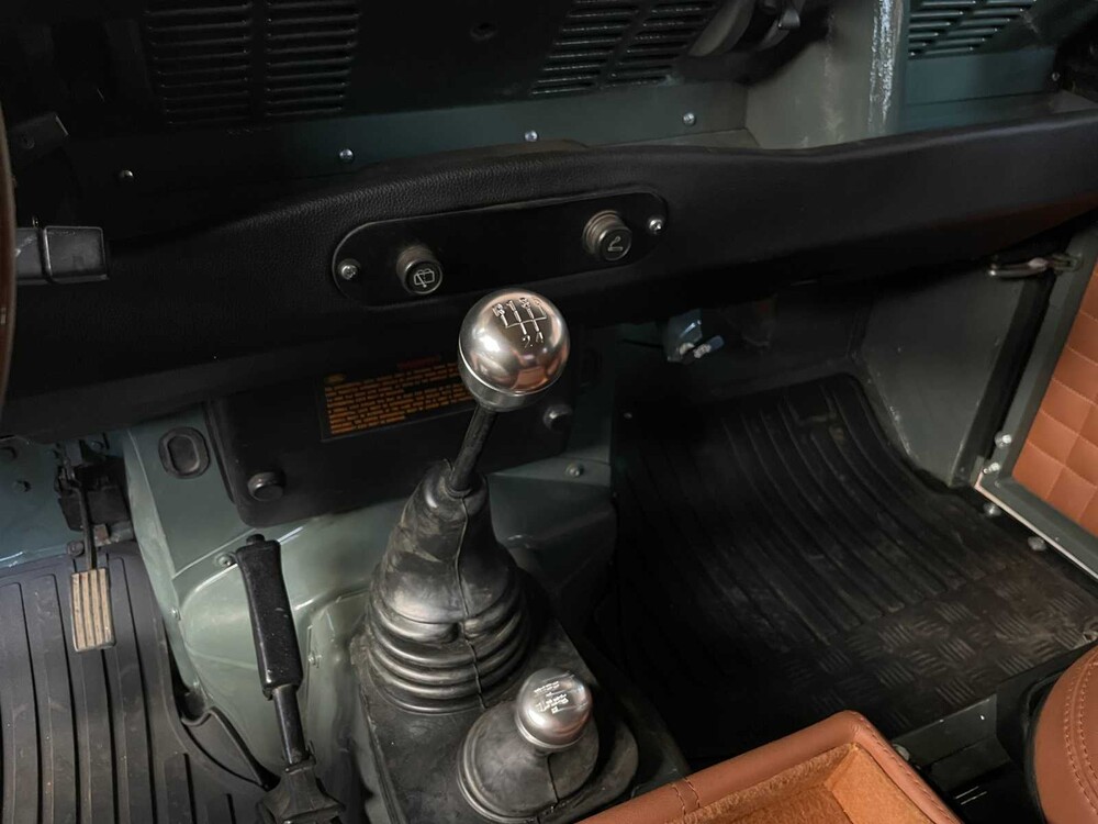 Land Rover Defender 90 Soft Top 2.5l 115pk 1993