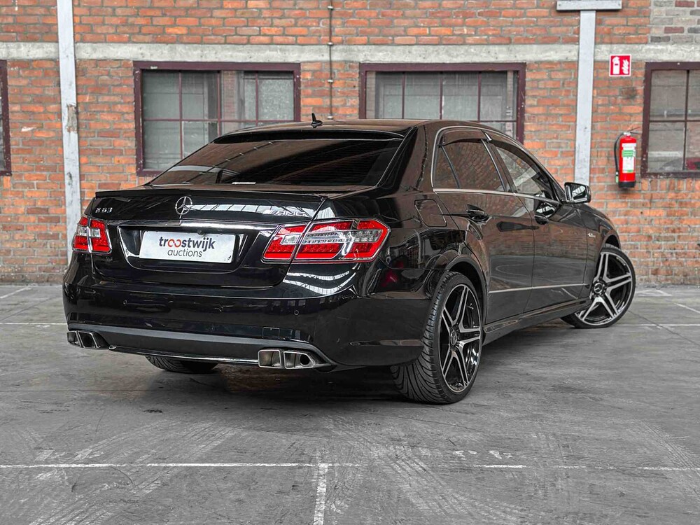 Mercedes-Benz E500 AMG 5.5 V8 388pk 2010 Youngtimer