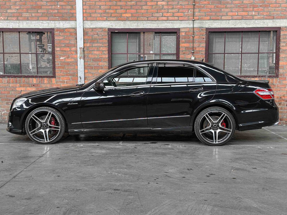 Mercedes-Benz E500 AMG 5.5 V8 388pk 2010 Youngtimer