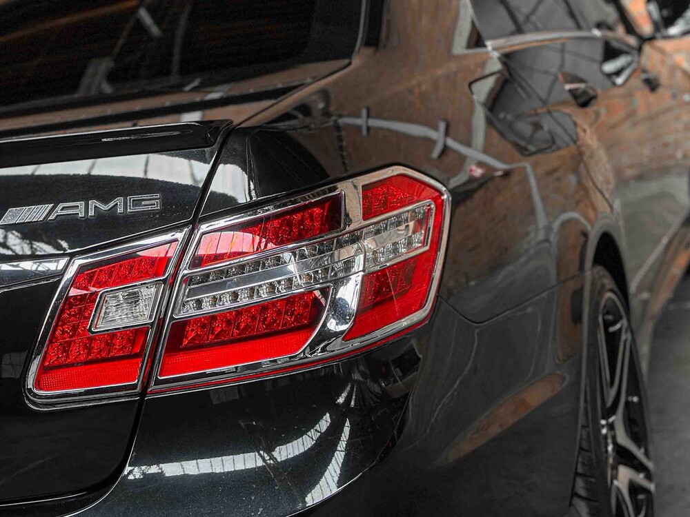 Mercedes-Benz E500 AMG 5.5 V8 388pk 2010 Youngtimer