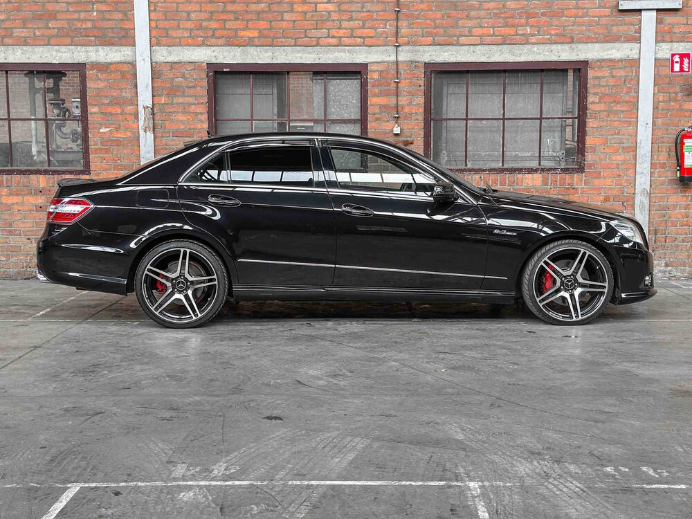Mercedes-Benz E500 AMG 5.5 V8 388pk 2010 Youngtimer