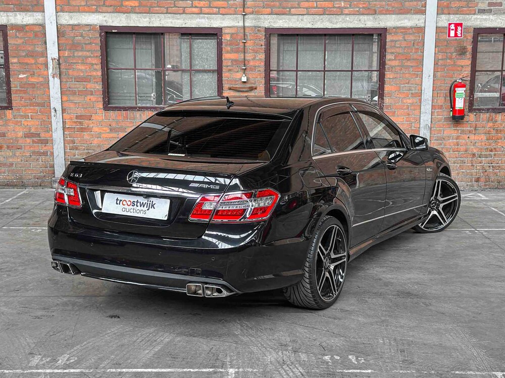 Mercedes-Benz E500 AMG 5.5 V8 388pk 2010 Youngtimer