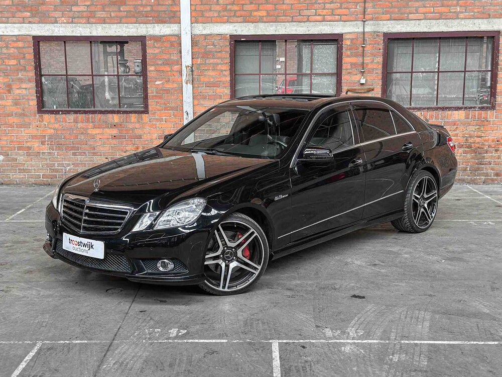 Mercedes-Benz E500 AMG 5.5 V8 388pk 2010 Youngtimer