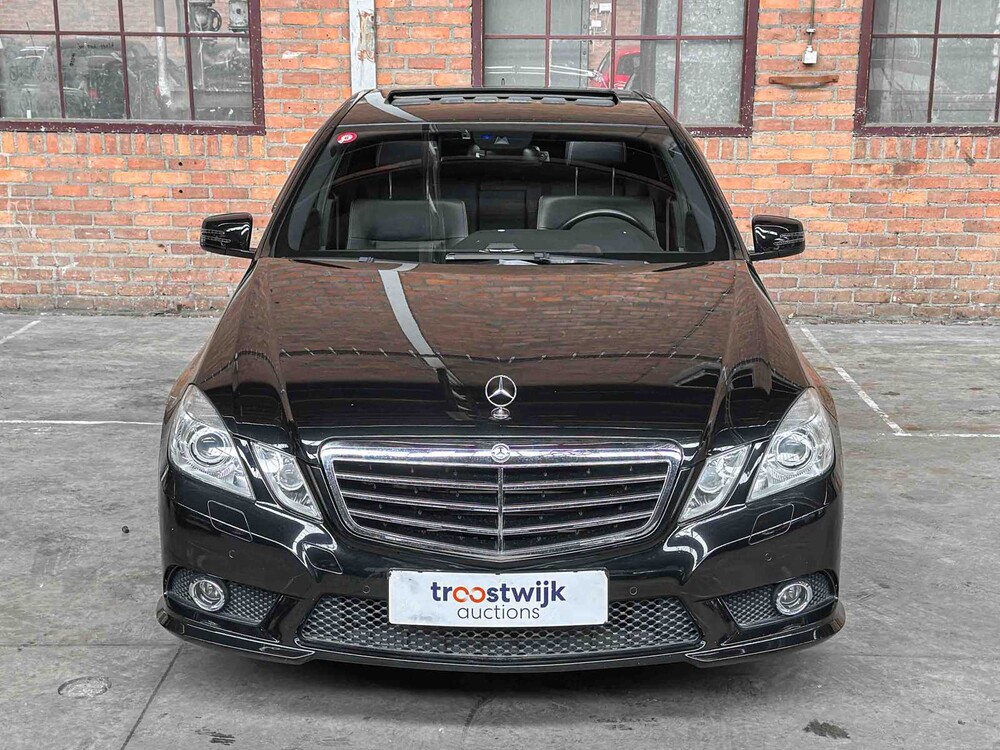 Mercedes-Benz E500 AMG 5.5 V8 388pk 2010 Youngtimer