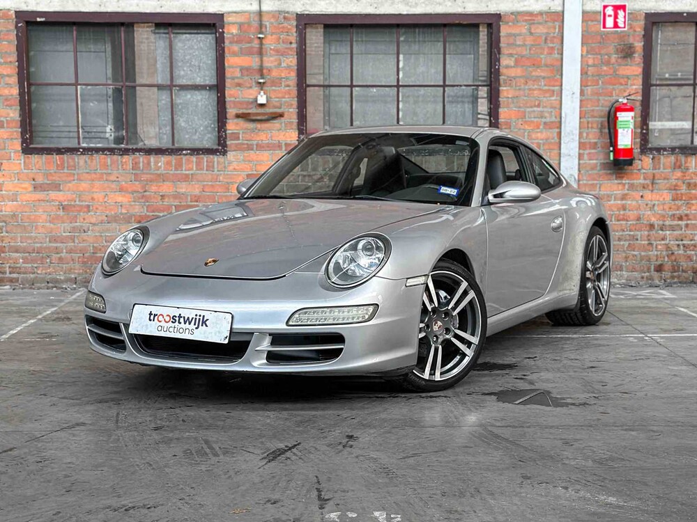 Porsche 911 Carrera Coupe 3.6 997 325pk 2004 Youngtimer