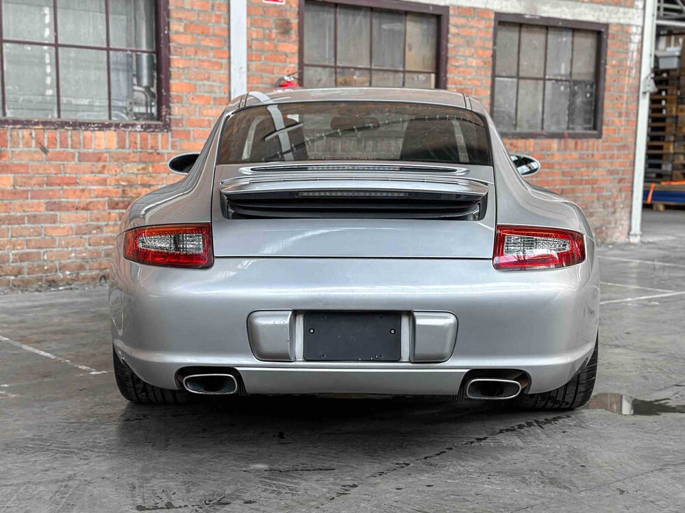 Porsche 911 Carrera Coupe 3.6 997 325pk 2004 Youngtimer