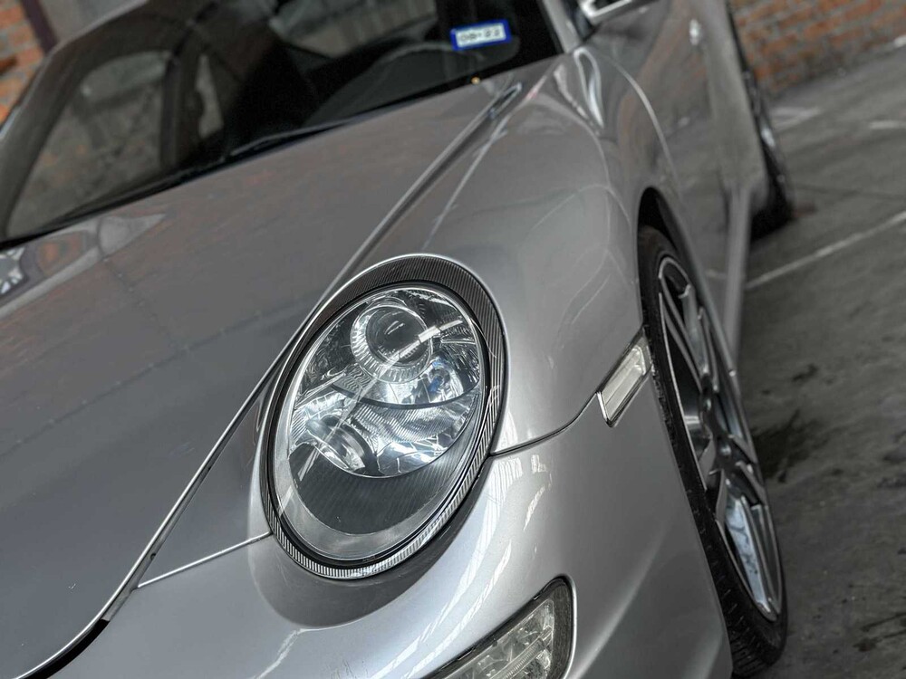 Porsche 911 Carrera Coupe 3.6 997 325pk 2004 Youngtimer